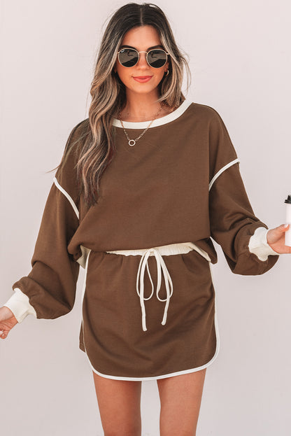 Evergreen Color Contrast Loose Pullover and Lace-up Waist Skort Set